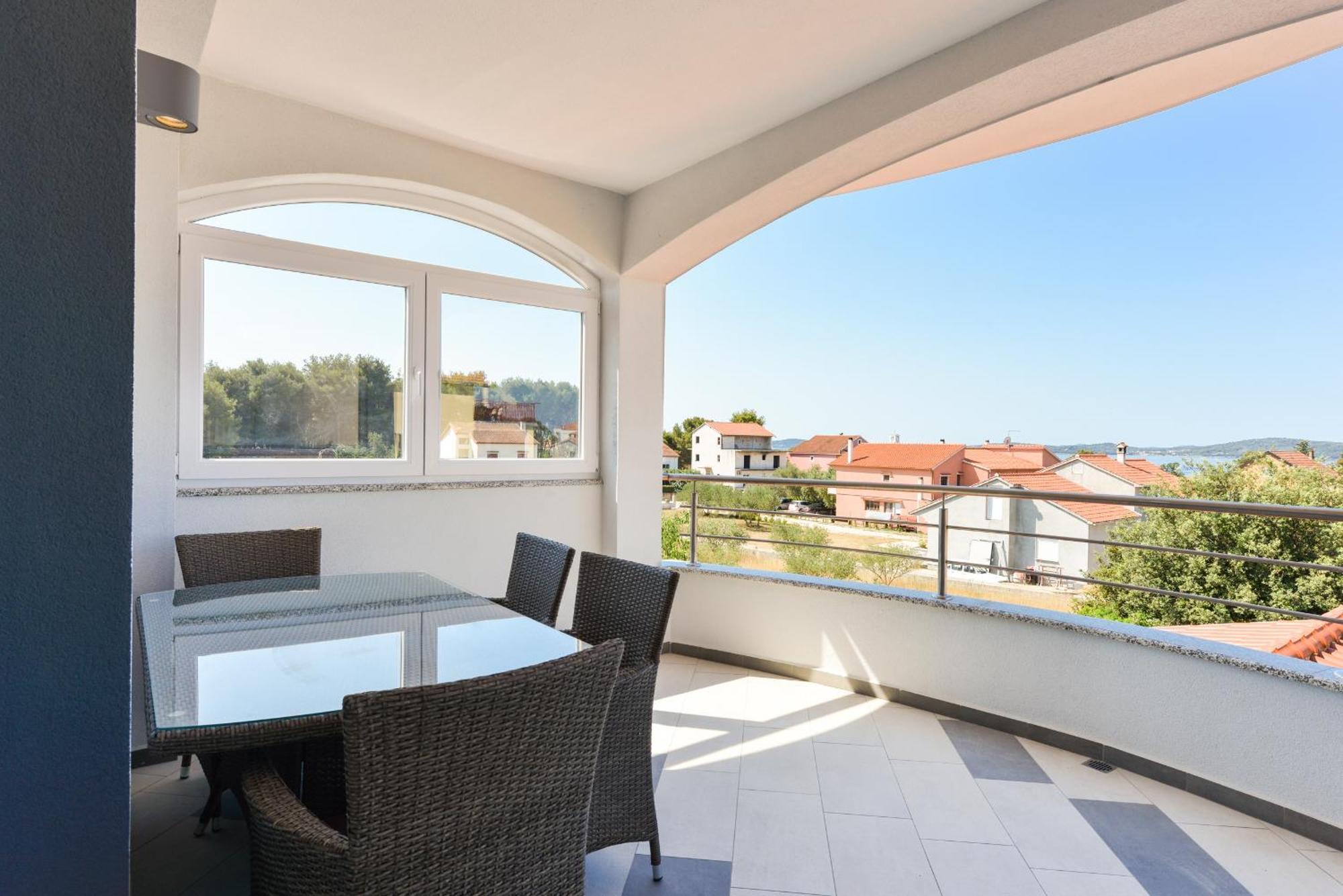 Apartmani Martin Mit Beheiztem Pool With Heated Pool Бибинє Екстер'єр фото